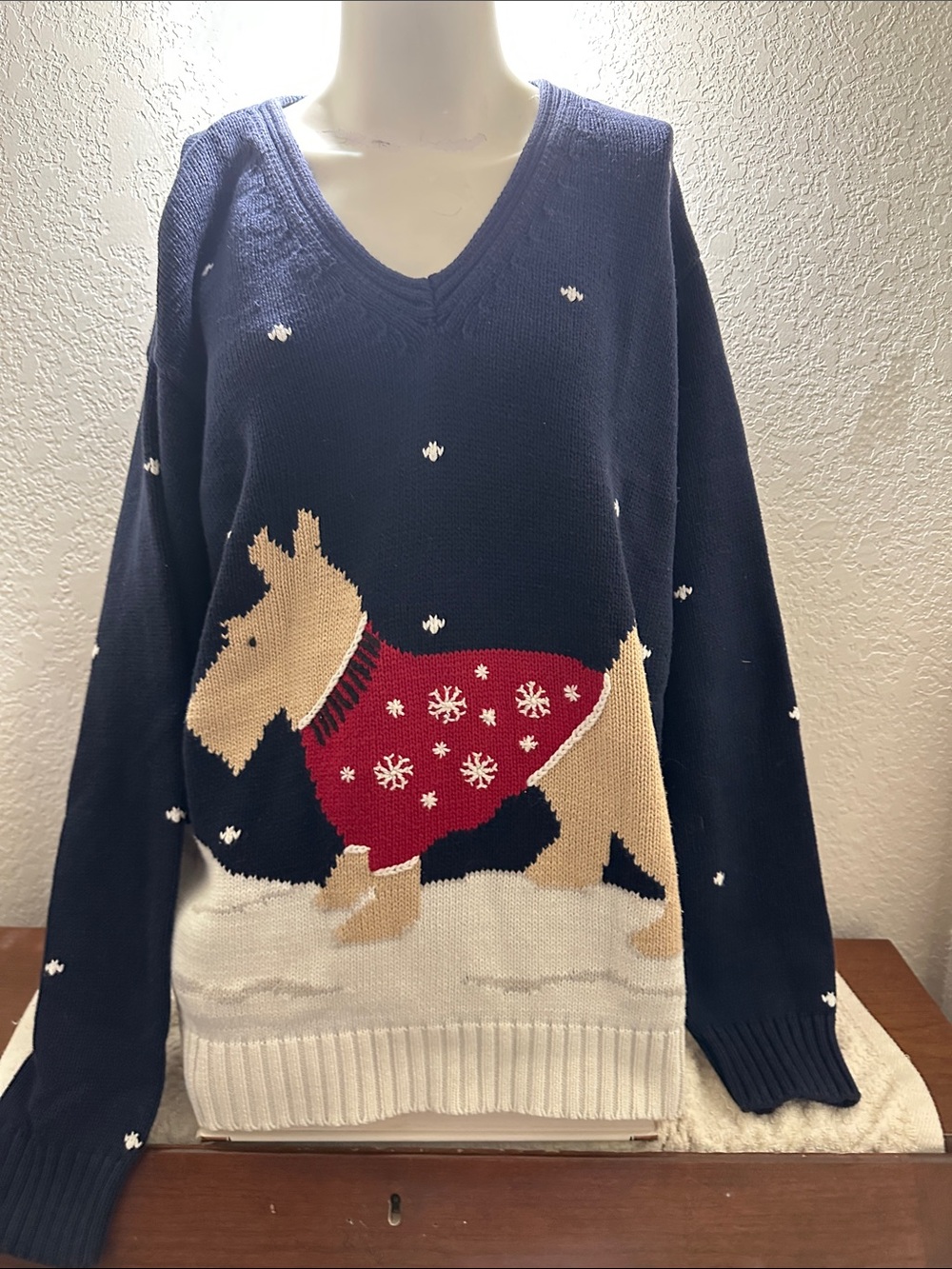 Liz Claiborne holiday Scotty Dog  sweater